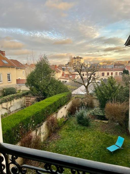 Maison Meuliere Avec Jardin *